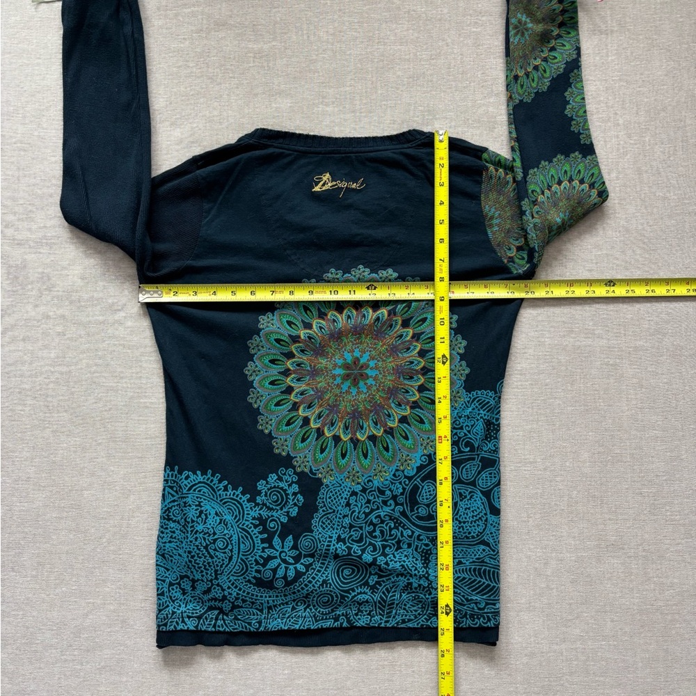 Desigual navy peacock sweater. - Picture 7 of 9